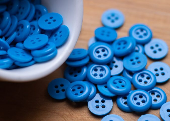 Botões e colchetes