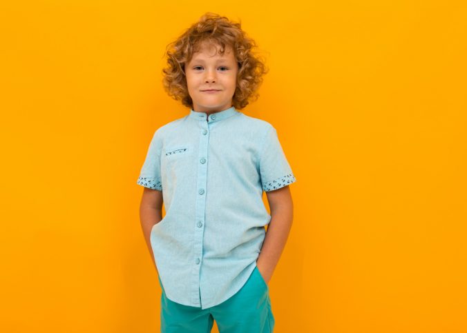 Botões para roupas infantis: moda com cuidado real